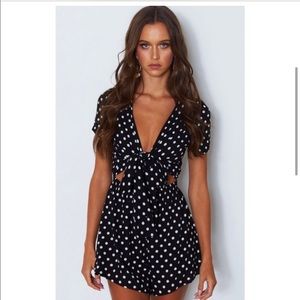 White Fox Boutique romper never worn before!